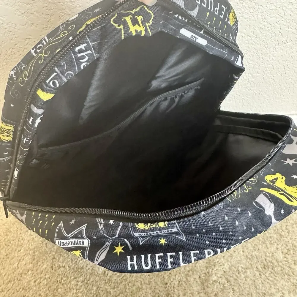 Harry Potter Hufflepuff Backpack Black Yellow Hogwarts House Laptop Bag NWOT